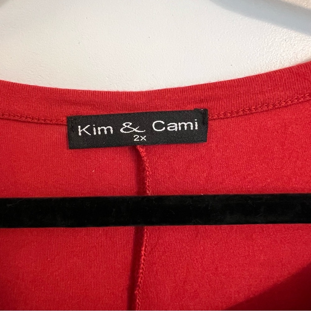 Kim & Cami Women's Red Button-Accent Blouse - Picture 3 of 3